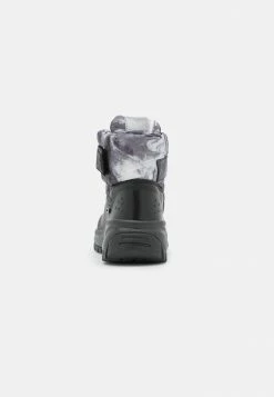 UGG YOSE PUFF MARBLE - Winter Boots - Black/white 2 UGG YOSE PUFF MARBLE - Winter Boots - Black/white -UGG Shop ae57a372c0f5418b8e13fe07acdfe172