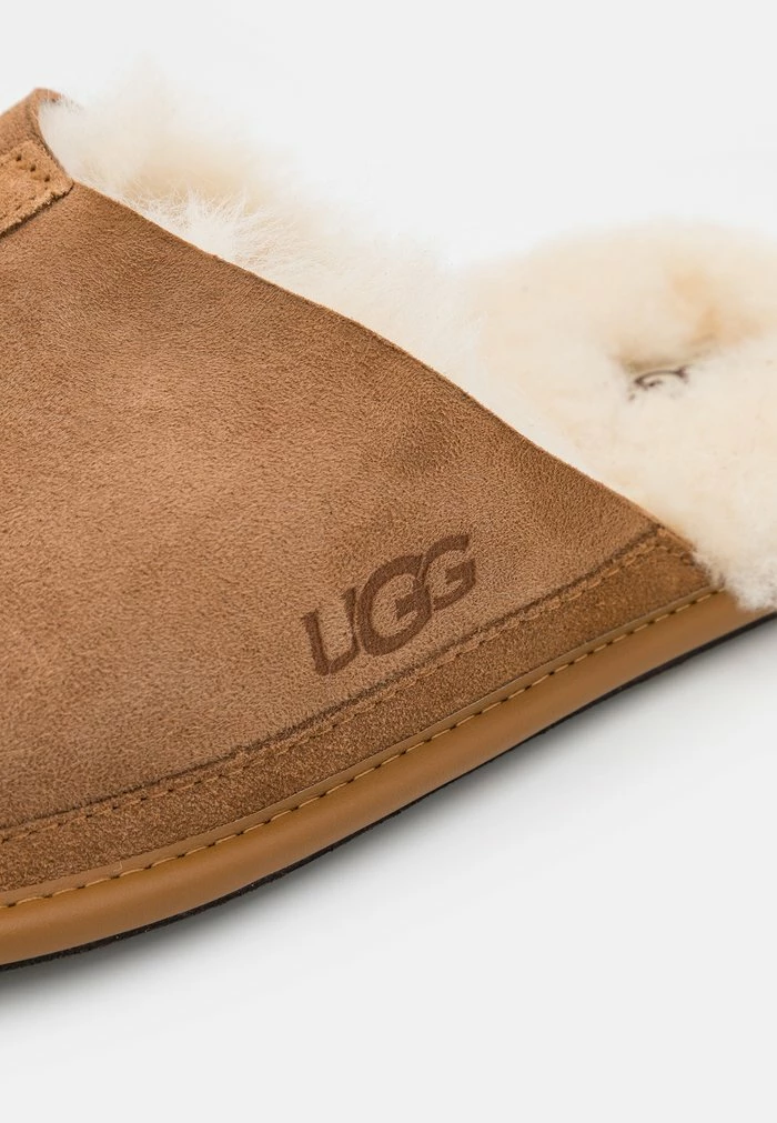 HYDE - Slippers - chestnut UGG HYDE - Slippers - Chestnut -UGG Shop b793290d81bb4a07ab13b2c6953d8a62