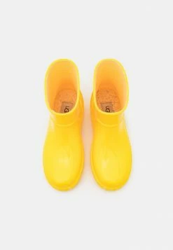 UGG DRIZLITA - Wellies - Canary -UGG Shop bb6c8655b18343bebc1e215c5d6e79ef