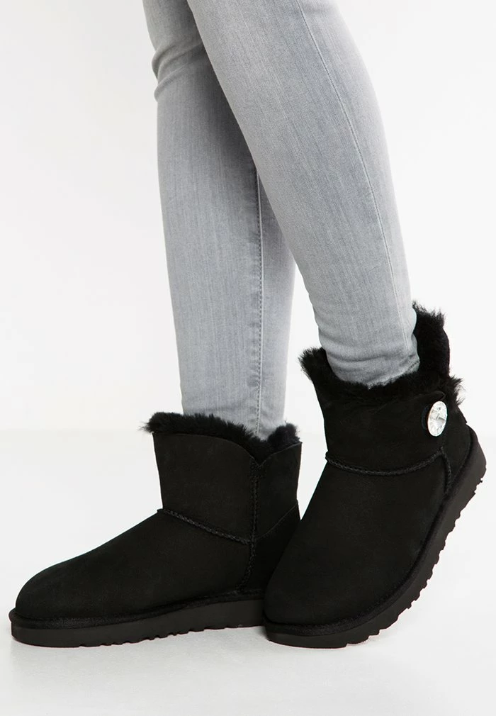 MINI BAILEY BUTTON BLING - Classic ankle boots - black UGG MINI BAILEY BUTTON BLING - Classic Ankle Boots - Black -UGG Shop c013157d0be24e368f5e24e0751b53e8