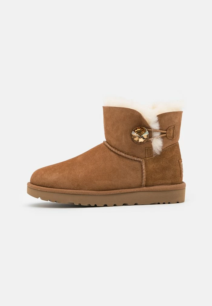 MINI BAILEY BUTTON BLING - Classic ankle boots - chestnut/gold UGG MINI BAILEY BUTTON BLING - Classic Ankle Boots - Chestnut/gold -UGG Shop c8a0fe210d294b78843b6c5fe5c18e9e