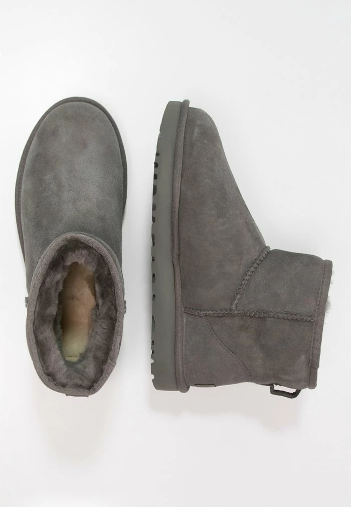 CLASSIC MINI - Classic ankle boots - grey UGG CLASSIC MINI - Classic Ankle Boots - Grey -UGG Shop d40286e82cbc433e87b27e7cd73c06d8