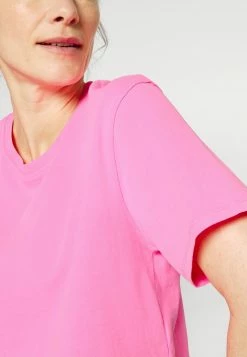 UGG TANA CROPPED TEE - Basic T-shirt - Taffy Pink 5 UGG TANA CROPPED TEE - Basic T-shirt - Taffy Pink -UGG Shop df24af0c85e44687a0467eab9f5ad5a8