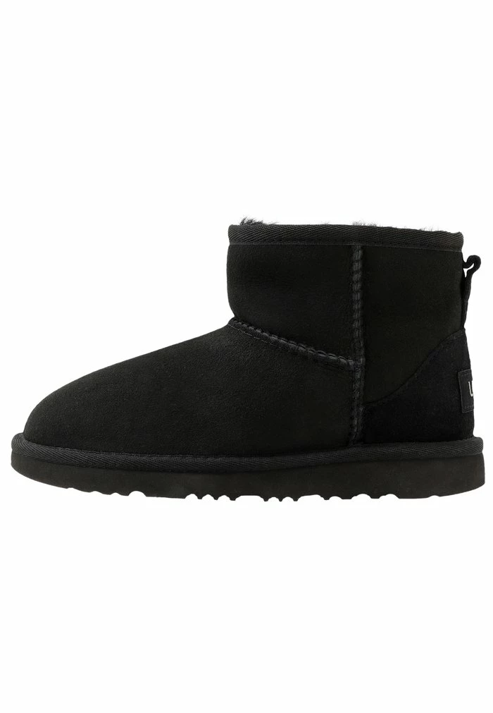 CLASSIC MINI II - Classic ankle boots - black UGG CLASSIC MINI II - Classic Ankle Boots - Black -UGG Shop e1088da28e164b089d871104e24213e6