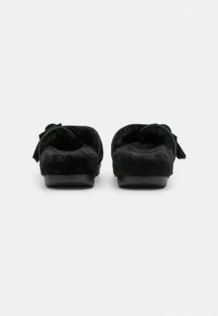 UGG OUTSLIDE BUCKLE - Mules - Black -UGG Shop e14abb4749a8472a989428166a2b93a5