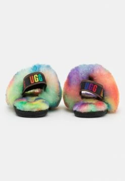 UGG FLUFF YEAH PRIDE UNISEX - Sandals - Rainbow -UGG Shop e686d3f8ba174a7388e65b51a5e0be2f