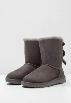 UGG BAILEY BOW - Classic Ankle Boots - Grey -UGG Shop e6f85be4eff5429c9be1d6f252cd591b
