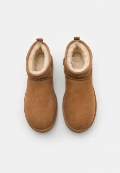 UGG CLASSIC ULTRA MINI - Classic Ankle Boots - Chestnut 3 UGG CLASSIC ULTRA MINI - Classic Ankle Boots - Chestnut -UGG Shop e8afc707831f46fa8d170dbea1370287