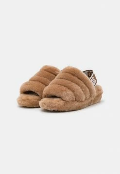 UGG FLUFF YEAH SLIDE - Platform Sandals - Chestnut 2 UGG FLUFF YEAH SLIDE - Platform Sandals - Chestnut -UGG Shop e8e251f87e674d5f8041017528704ff8