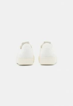 UGG DINALE GRAPHIC - Trainers - White -UGG Shop ea12d3879c73433db9c435b11192abc6