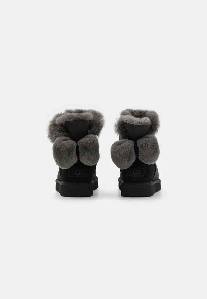 UGG MINI BAILEY FUZZY BOW - Winter Boots - Black 4 UGG MINI BAILEY FUZZY BOW - Winter Boots - Black - Image 4