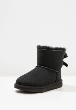 UGG MINI BAILEY BOW II - Classic Ankle Boots - Black -UGG Shop f7885f5e6ac4435484a23d4207168f19
